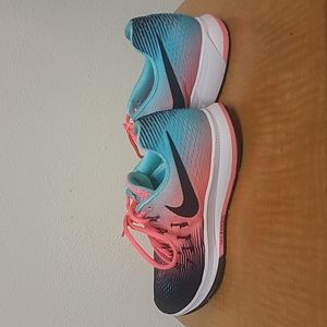 Nike Wmns Air Zoom Pegasus 33 Black Lava Glow Polarized Blue